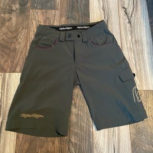 Troy Lee Design bike shorts